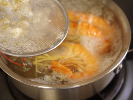 クリームチーズと味噌があう 有頭えびとヒラタケ 平茸 のお手軽味噌汁 キリを使った簡単レシピ めろんカフェ Powered By ライブドアブログ クリームチーズと味噌があう 有頭えびとヒラタケ 平茸 のお手軽味噌汁 キリを使った簡単レシピ めろんカフェ Powered By ライブドアブログ