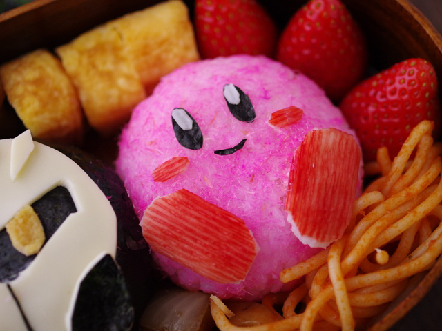 星のカービィ キャラ弁当 カービィとメタナイトの立体おにぎり 平成生まれのゲームに感謝の想い めろんカフェ Powered By ライブドアブログ 星のカービィ キャラ弁当 カービィとメタナイトの立体おにぎり 平成生まれのゲームに感謝の想い めろんカフェ Powered By ライブドアブログ