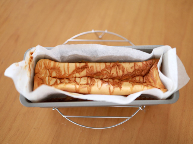 HMの簡単カラメルチーズケーキ09