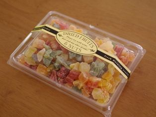 2種類のチーズでズコット風ケーキ08