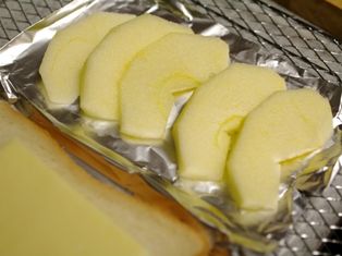 燻製風味のたまごトースト、ホットりんごシナモン02