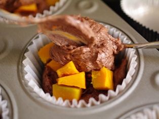 ハロウィンのチョコカップケーキ03