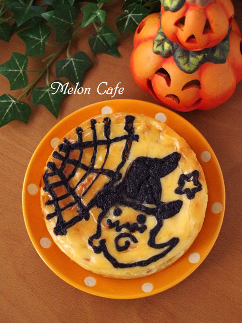 ハロウィンのお絵かきマンゴーチーズケーキ