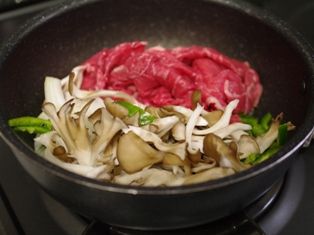 牛肉と舞茸の炒め物02