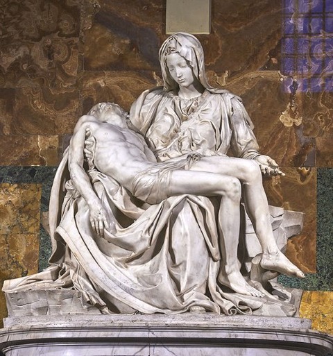 Michelangelo's_Pieta (1498–99)
