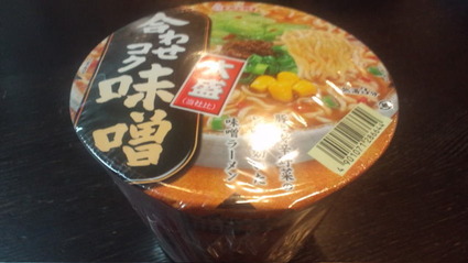 エースコック 大盛合わせコク味噌