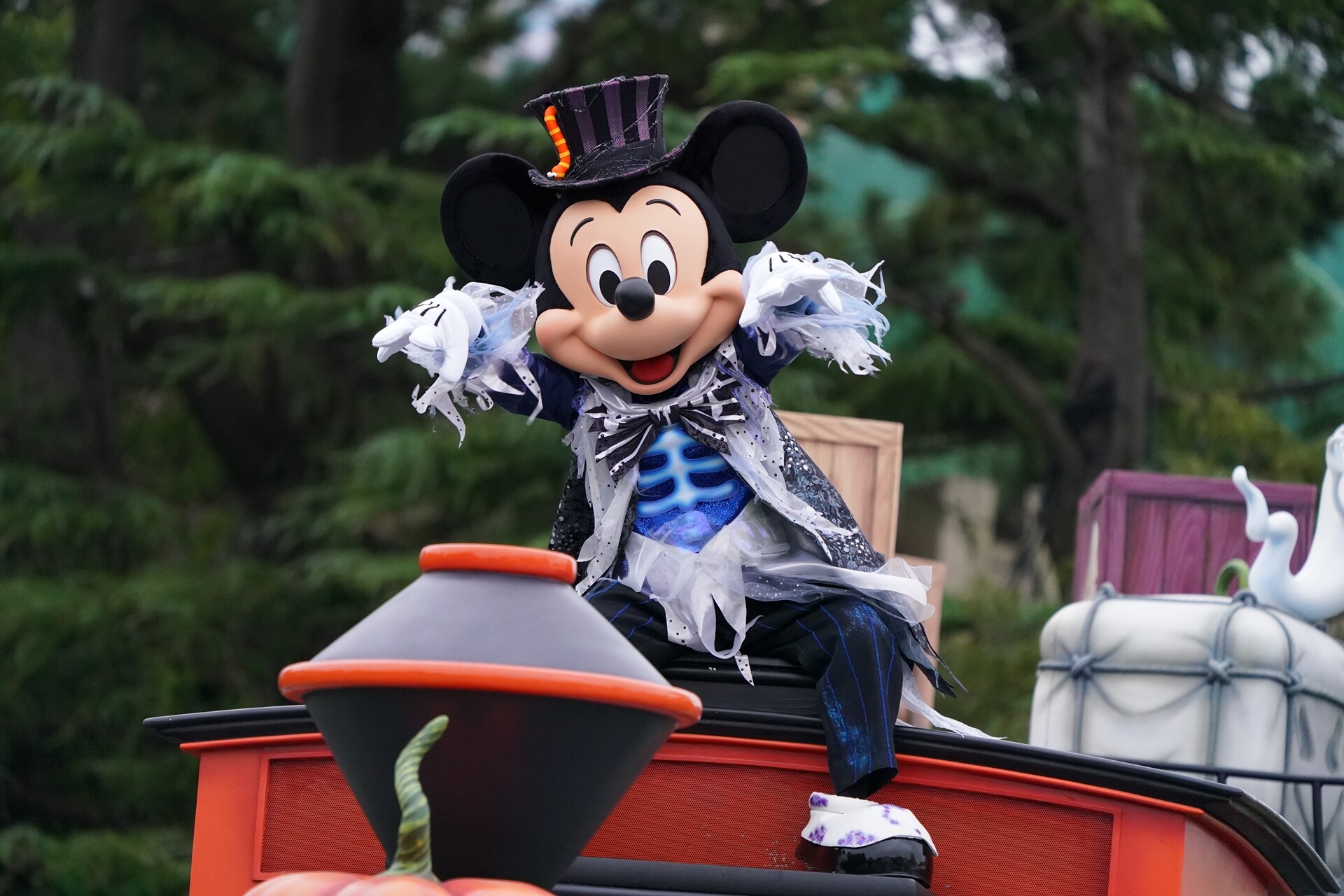 クリスタルスフィアの謎 Rabbit In Dawn クリスタルスフィアの謎 Rabbit In Dawn