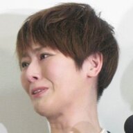 お酒を抱えた遠野なぎこ。マネージャーが告白。不眠への苦悩