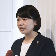 立場が危うくなると男に泣きつく前橋市長。小川晶のタイプは清原和博