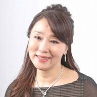 大女優・浅野ゆう子が明かす、人生の目標と憧れの人物像