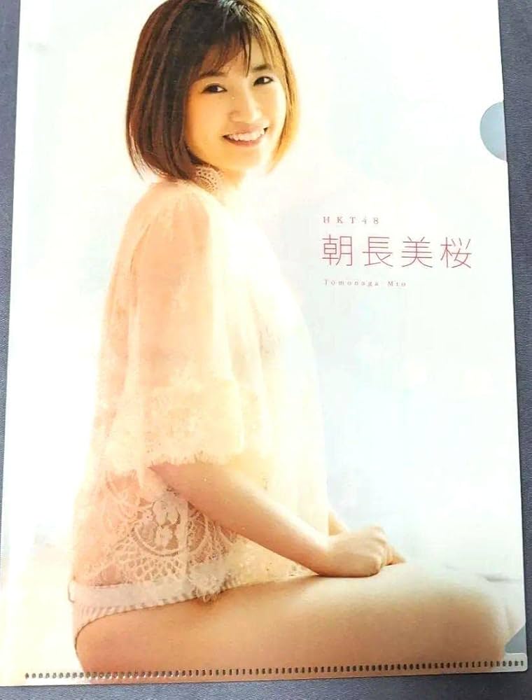 14歳から27歳へ、アイドル朝長美桜の衝撃変化と誕生日ショットの裏側