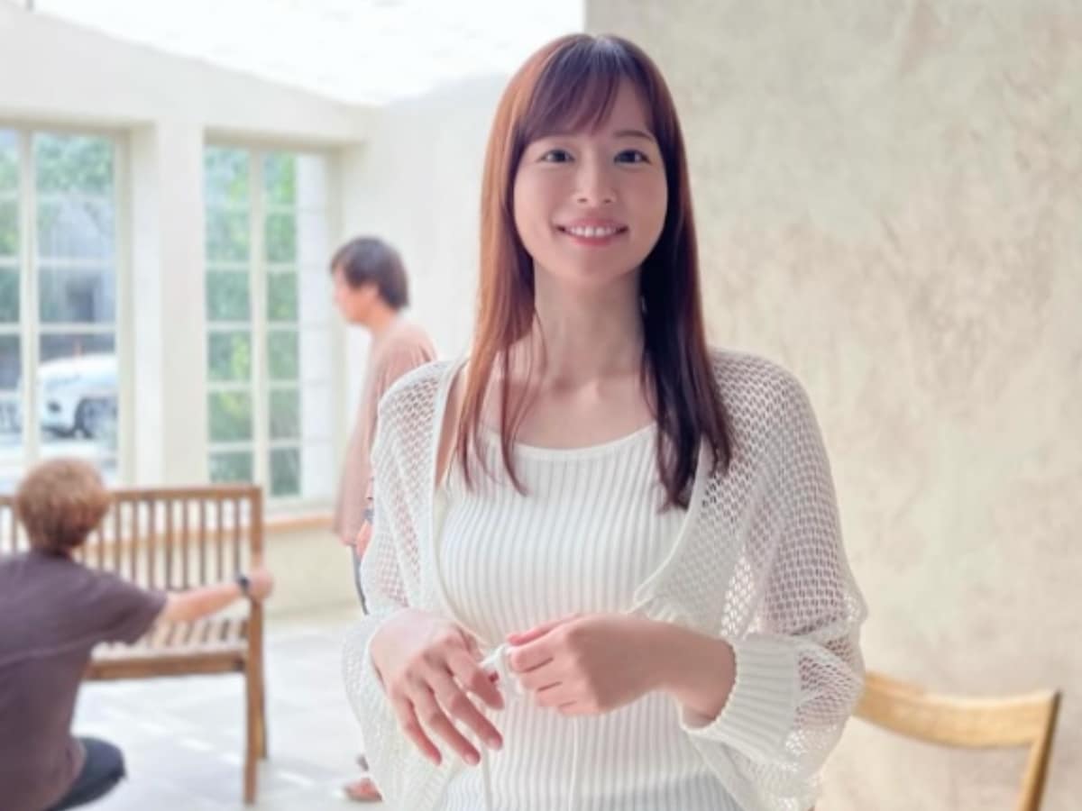 皆藤愛子のセクシー美脚大公開！ショーパンで魅せるスタイルの秘密