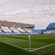 ナシオナルＤＦフアン・イスキエルド、試合中に倒れ亡くなる…２７歳の若さで突然の訃報