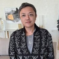 与沢翼氏、元妻に4億円現金一括で振り込む！！！日本帰国せず