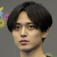 永瀬廉と浜辺美波の交際報道後の反応とファンの安堵。高橋海人との違いは？