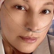 抗がん剤延期の裏側：梅宮アンナさんの肺炎入院の詳細と心の叫び