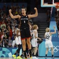 中国メディアも驚愕！日本女子バスケ、大差で敗れる！！