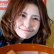 「こわっ」「確かに顔ヤベェ」アンジェラ佐藤、帰宅ビジュが衝撃！母もビビる。