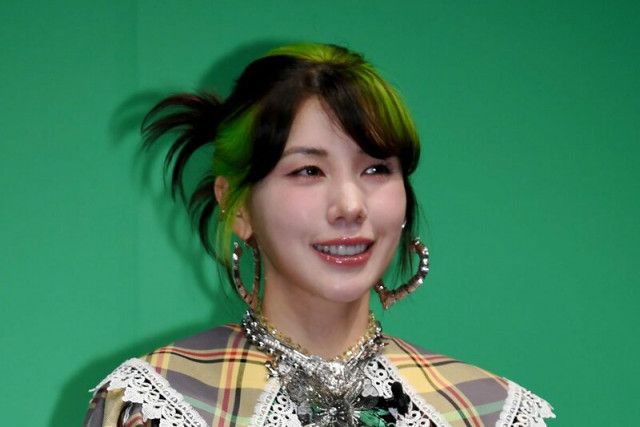 「私がソウルしちゃった」仲里依紗とB’zの紅白サプライズがもたらした感動とは