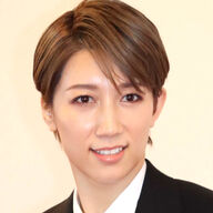 元宝塚トップスター真風涼帆が第1子出産！喜びの声をお届け