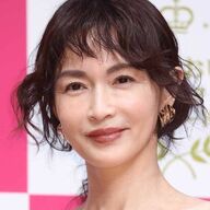 46歳でほうれい線ゼロが逆に怖い！？長谷川京子のすっぴん姿