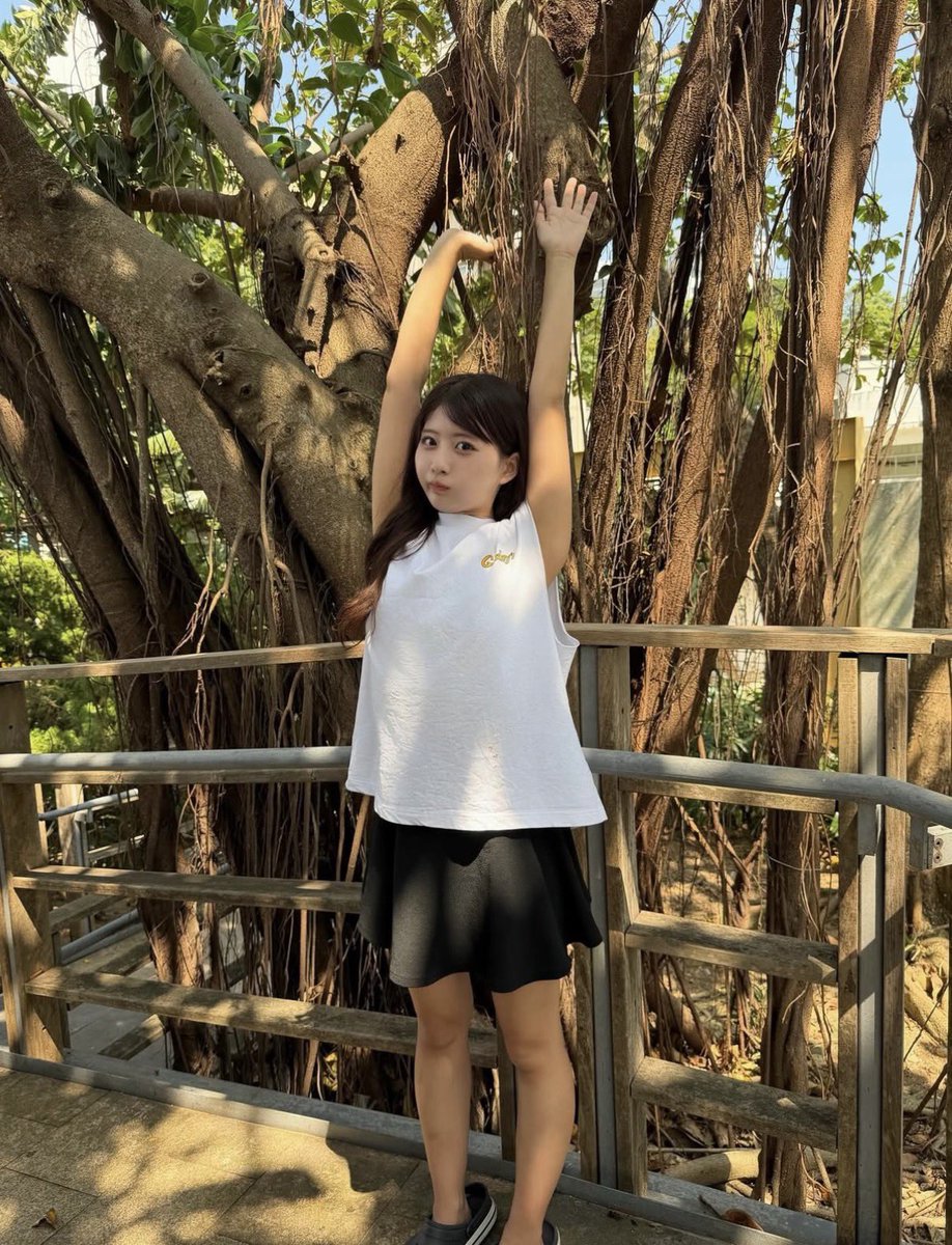 アイドル佐藤かれん2ヶ月で11キロ減！ビキニショットでの加工変化も話題