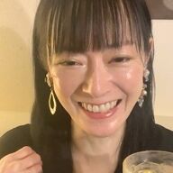 求婚断れない。遠野なぎこマッチングアプリにはまり、社長は見守るしかなかった。