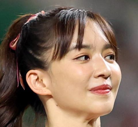 寝起きでもモデル級！44歳・優木まおみのスッピンが話題に