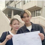 ヒカル、進撃のノア夫婦ショット！！婚姻届出してきました！