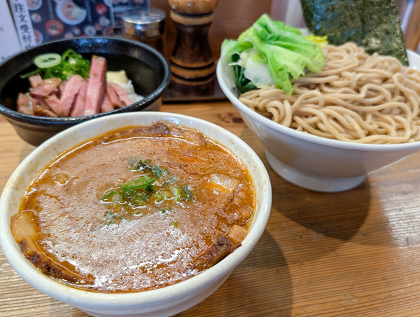 PXL_20251225_031140495.RAW-01.COVER