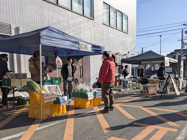 PXL_20251229_043614823.RAW-01.COVER