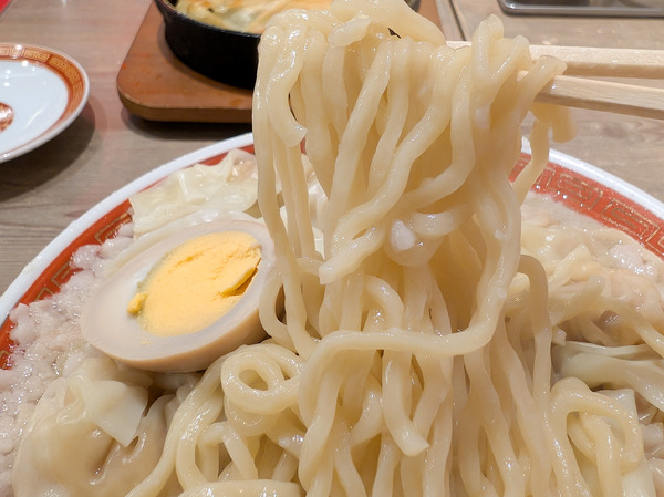 PXL_20250903_021319292.RAW-01.COVER