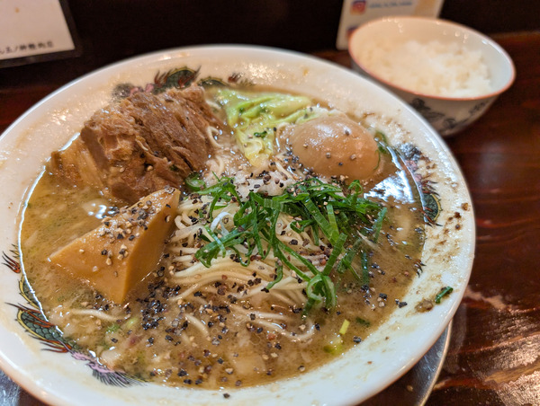 PXL_20250529_043513025