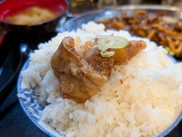 PXL_20251125_023632792.RAW-01.COVER