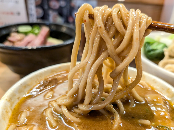 PXL_20251225_031539579.RAW-01.COVER