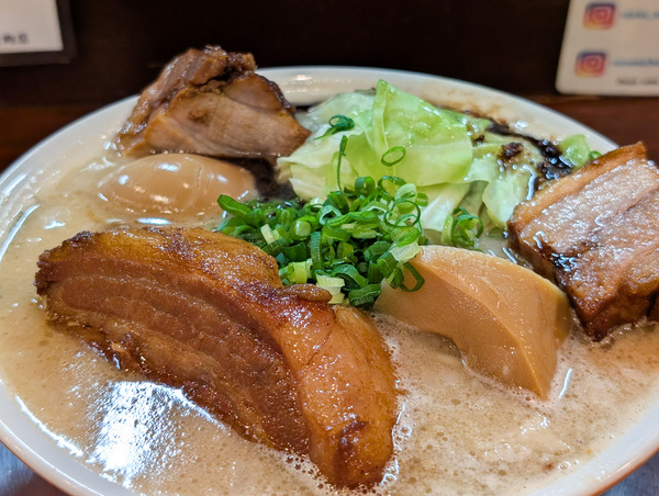 PXL_20250529_042205299