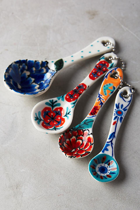 painted-measuring-spoons