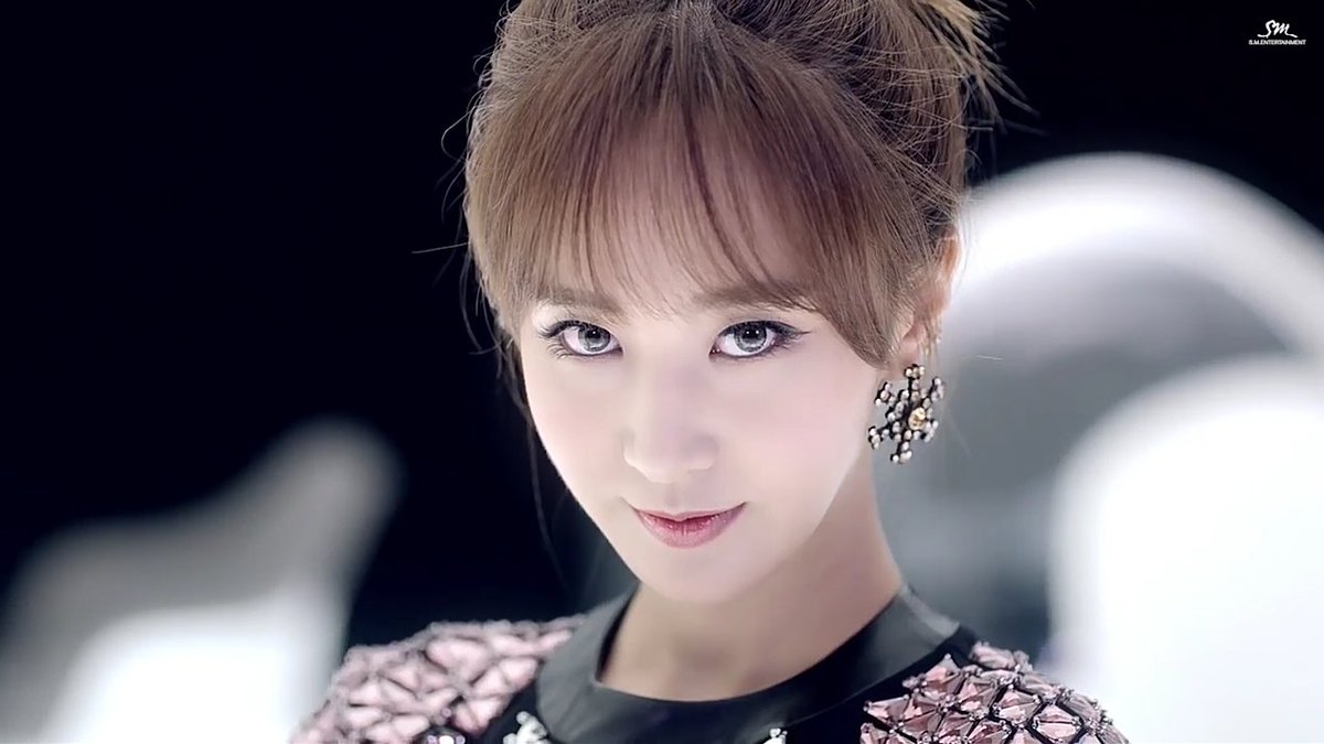 少女時代のユリとソヒョンが目も眩むほどにキレイになってデュエットする Secret Mv K Popの端っこ 少女時代のユリとソヒョンが目も眩むほどにキレイになってデュエットする Secret Mv K Popの端っこ