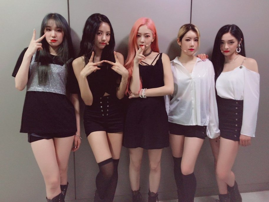 選ばれし5人組のユニットpristin Vが憎めない小悪魔ぶりを発揮する Get It Mv K Popの端っこ