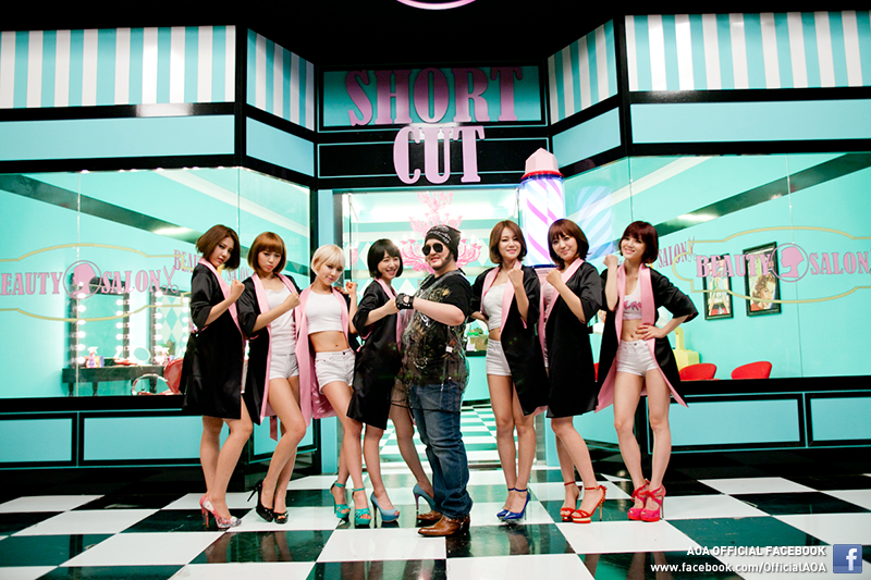 Aoaの本気度満点なセクシーコスプレが前代未聞すぎる Short Hair Mv K Popの端っこ
