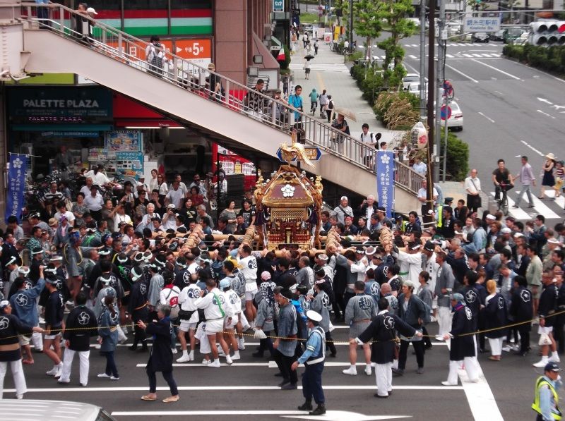 亀戸天神祭りにて 14年8月24日 惰性的にうどん巡礼中 A 亀戸天神祭りにて 14年8月24日 惰性的にうどん巡礼中 A