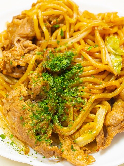 バカ「焼きそばパンうまい」、賢いワイ「