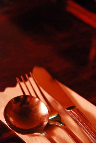 久しぶりの外食、イラッとするワイが