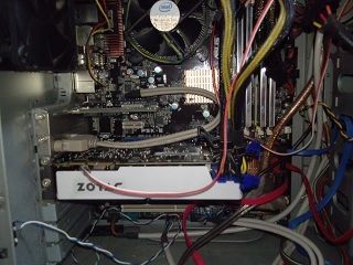 Radeon Hd 5850からzotac Geforce Gtx 670 2gb Twincooler Zt 10p Pciexp 2gb に換装 パソコン改造hdd Ssd