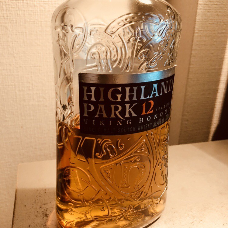 ハイランドパークヴァンキングオナー12年とマキヤーベイ ハイランドパーク 12年 ヴァイキングオナー 700ml 40度 ウイスキー