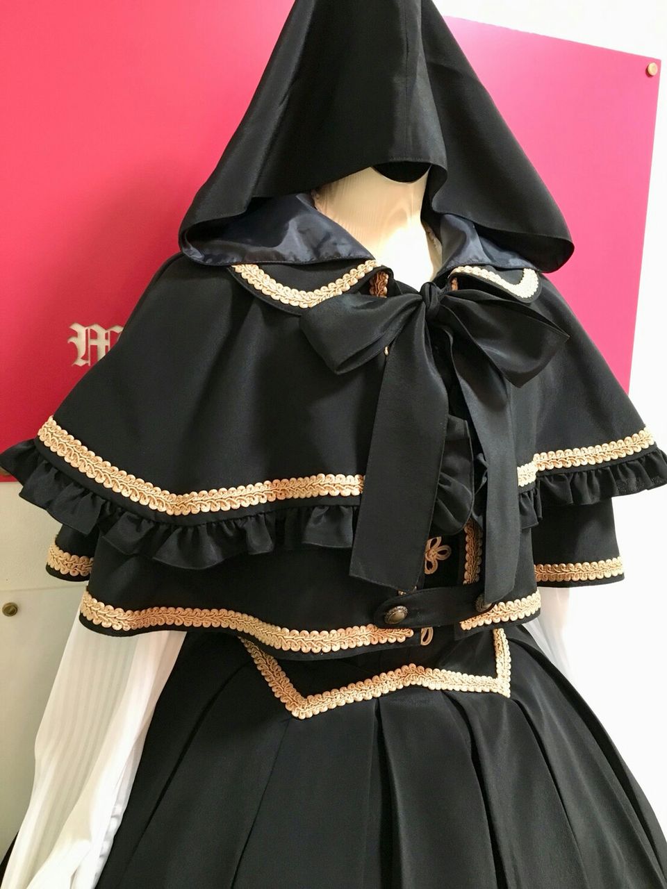 ☆原宿店限定復刻販売ラインタックJSK&フード付二重ケープ