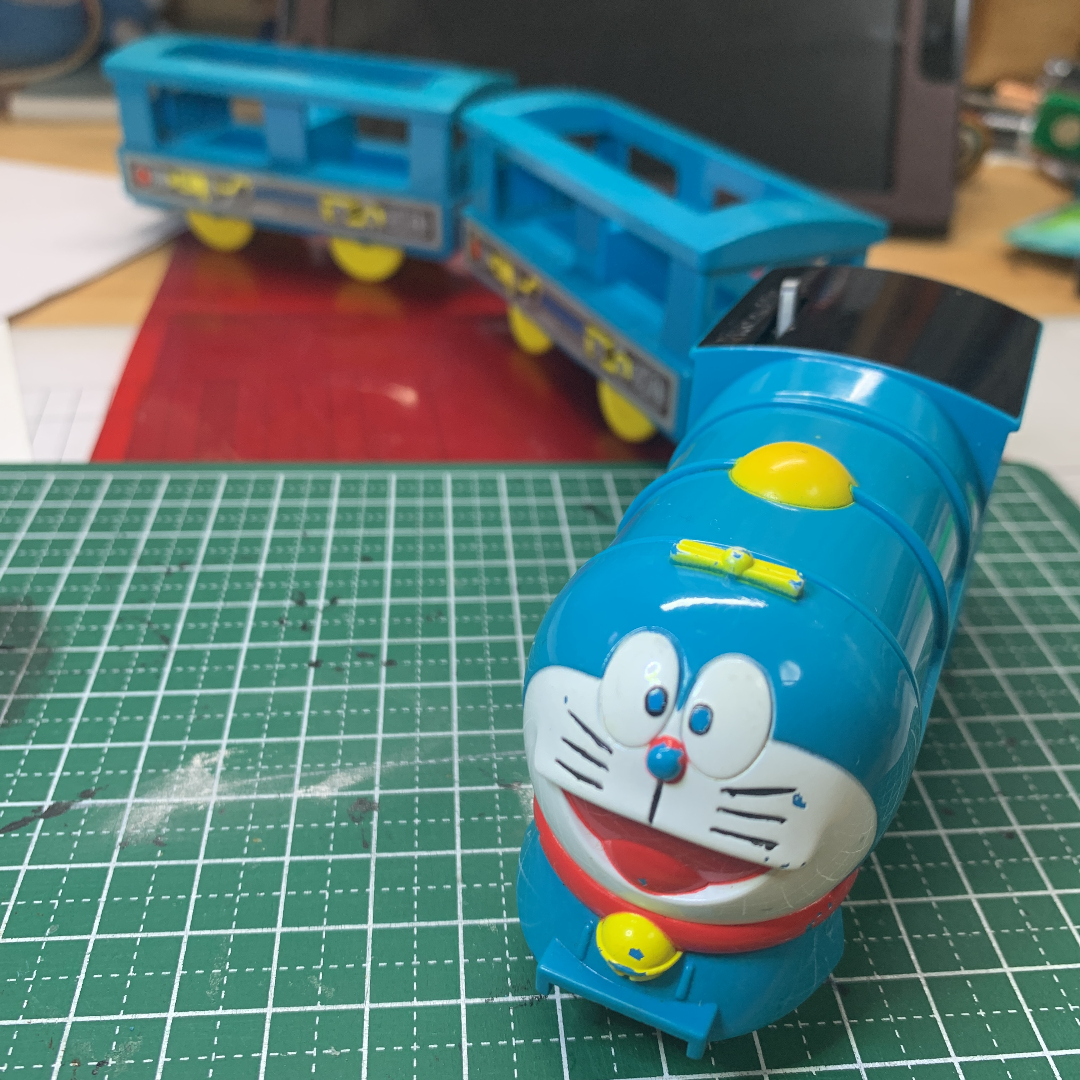 プラレール1 ドラえもん号を修理 事後 めとろくのプラレール修理記録