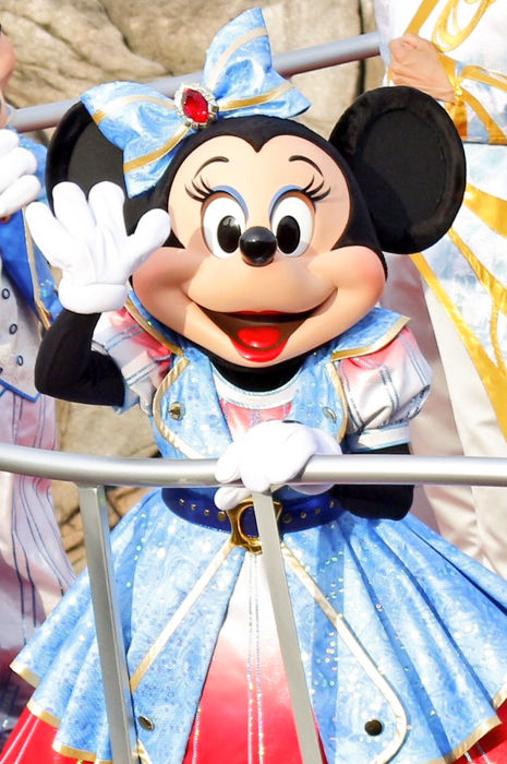 Face 4月からミッキーマウスの 顔 が変わる ディズニーシー新ショーの写真にファン激震 目を注ぐニュースブログ Face 4月からミッキーマウスの 顔 が変わる ディズニーシー新ショーの写真にファン激震 目を注ぐニュースブログ