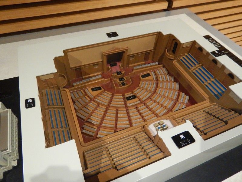 希少 国会議事堂 模型 創業50周年 日本法令 スケールモデル ミニチュア