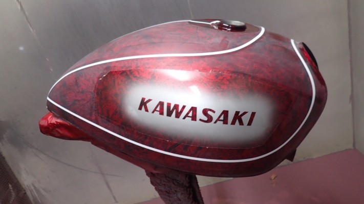 ゼファー1100 火の玉ラップ塗装2 モトファクトリーガルムの日記